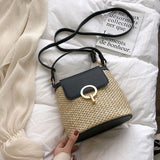 Petit Sac en paille forme seau